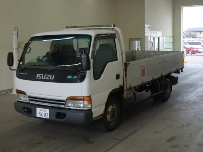 Isuzu ELF
