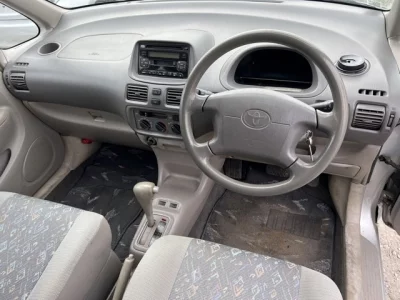 Toyota COROLLA SPACIO