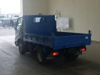 Toyota DYNA лот № 1921 оценка 3  с аукциона в Японии 1