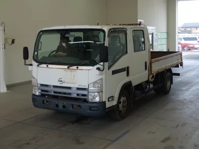 Nissan TRUCK  с аукциона в Японии