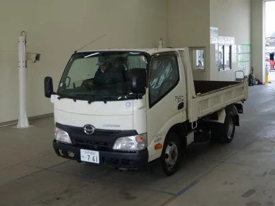 Hino DUTRO  с аукциона в Японии