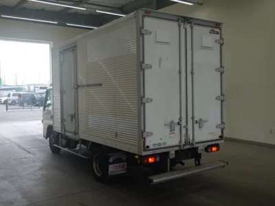 Mitsubishi Fuso Canter