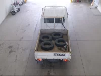 Toyota DYNA лот № 1751 оценка 3.5  с аукциона в Японии 2