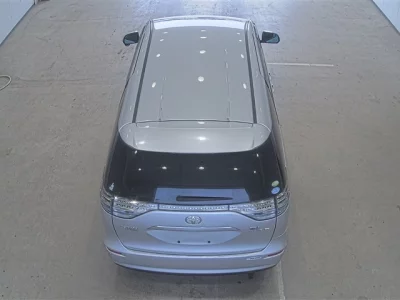 Toyota ESTIMA HYBRID