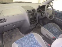 Toyota IPSUM лот № 60376 оценка 4  с аукциона в Японии 3