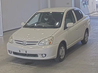Toyota PLATZ