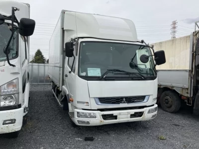 Mitsubishi FUSO FIGHTER