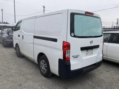 Nissan CARAVAN VAN