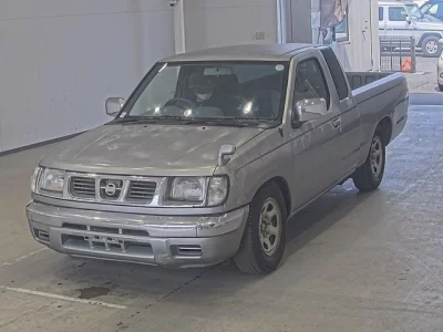 Nissan DATSUN PICKUP  с аукциона в Японии
