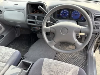 Nissan DATSUN PICKUP  с аукциона в Японии