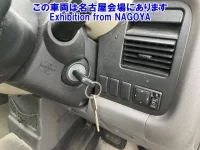 Nissan CUBE лот № 70040 оценка 3  с аукциона в Японии 5