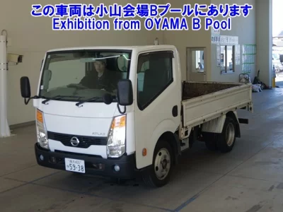 Nissan TRUCK