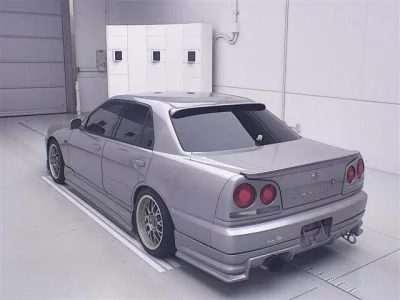 Nissan SKYLINE