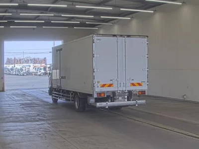 Mitsubishi FUSO FIGHTER