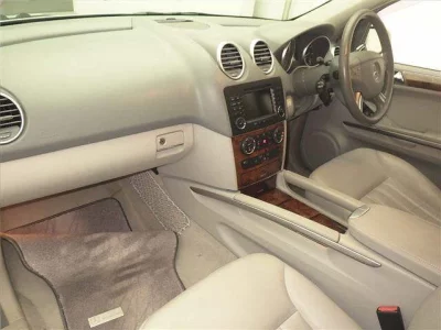 Mercedes-Benz ML CLASS