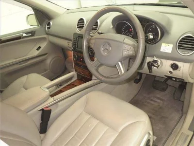 Mercedes-Benz ML CLASS