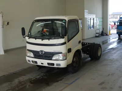 Hino DUTRO