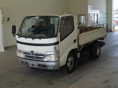 Hino DUTRO