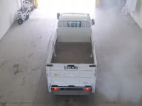 Hino DUTRO лот № 66 оценка R  с аукциона в Японии 2