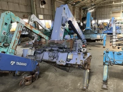 TADANO CRANE