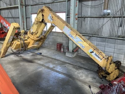 TADANO CRANE
