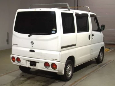 Nissan CLIPPER VAN