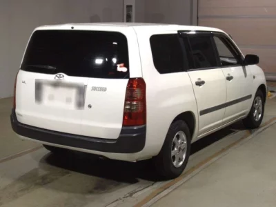 Toyota SUCCEED