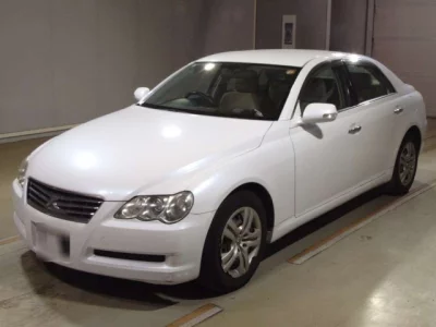 Toyota MARK X  с аукциона в Японии