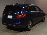 BMW 2-Series лот № 5029 оценка 3.5  с аукциона в Японии 1