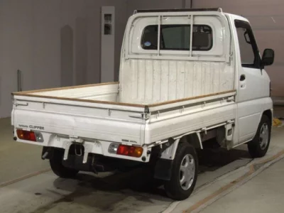 Nissan CLIPPER TRUCK
