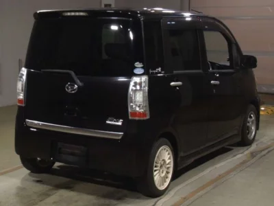 Daihatsu TANTO EXE
