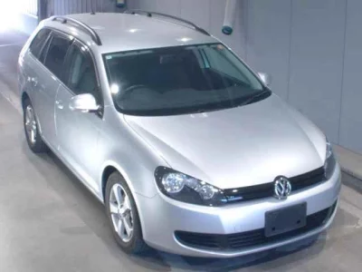 Volkswagen GOLF VARIANT