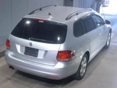 Volkswagen GOLF VARIANT