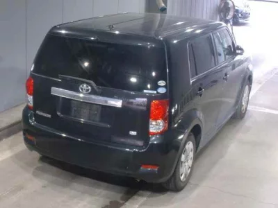 Toyota COROLLA RUMION