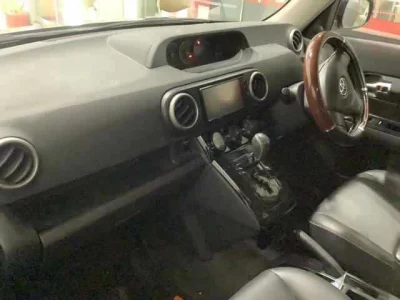 Toyota COROLLA RUMION