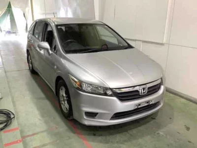 Honda STREAM  с аукциона в Японии