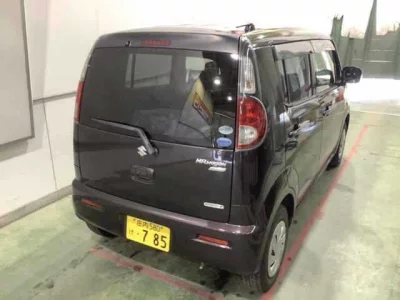 Suzuki MRWAGON