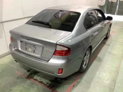 Subaru LEGACY B4