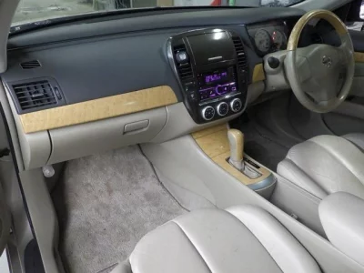 Nissan SYLPHY  с аукциона в Японии