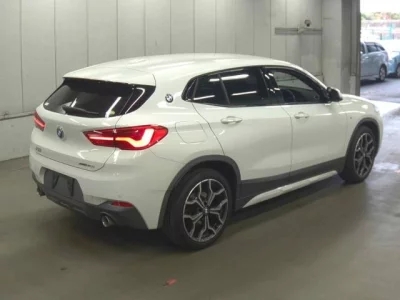 BMW X2  с аукциона в Японии