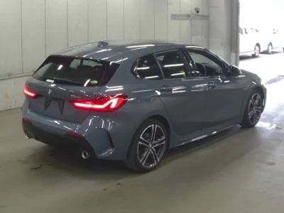 BMW 1-Series  с аукциона в Японии