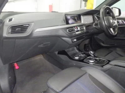 BMW 1-Series  с аукциона в Японии