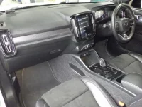 Volvo XC40 лот № 360 оценка 4.5  с аукциона в Японии 2