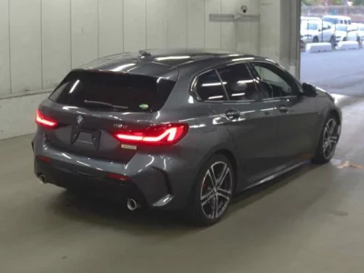 BMW 1-Series  с аукциона в Японии