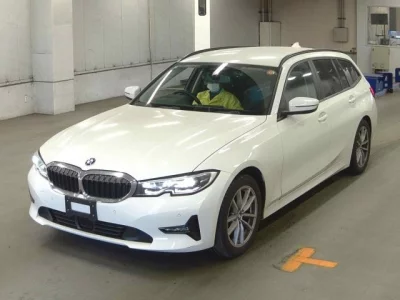 BMW 3-Series  с аукциона в Японии
