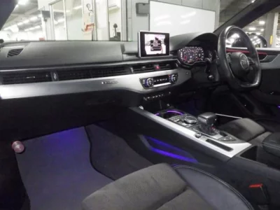 Audi A5  с аукциона в Японии