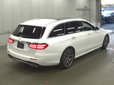 Mercedes-Benz E CLASS WAGON