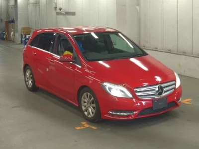 Mercedes-Benz B CLASS