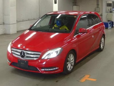 Mercedes-Benz B CLASS