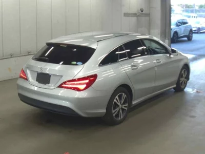 Mercedes-Benz CLA CLASS
